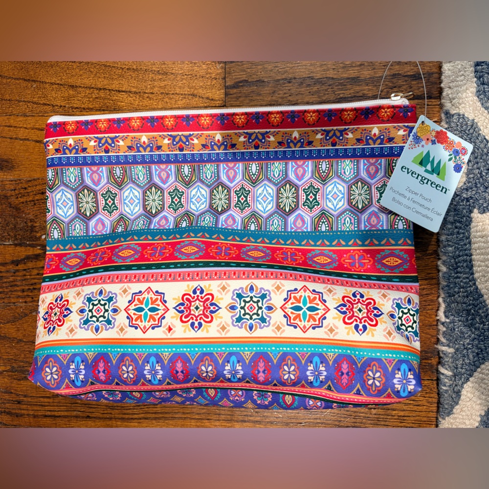 Multicolor Patterned Large Carrying Case - Picture 2 of 4
